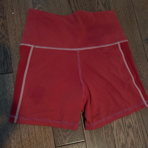 Aerie shorts - Picture 2 of 3